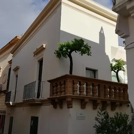 Palazzo Dei Veneziani Bed & Breakfast Parabita