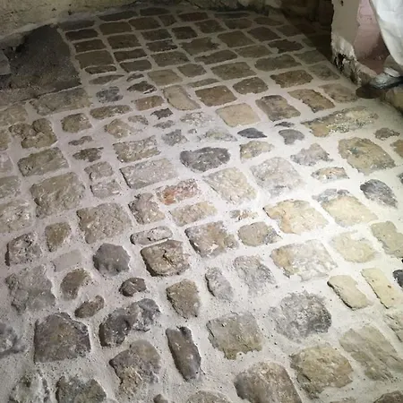 Palazzo Dei Veneziani Bed & Breakfast Parabita