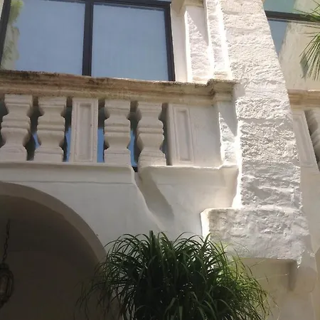 Palazzo Dei Veneziani *